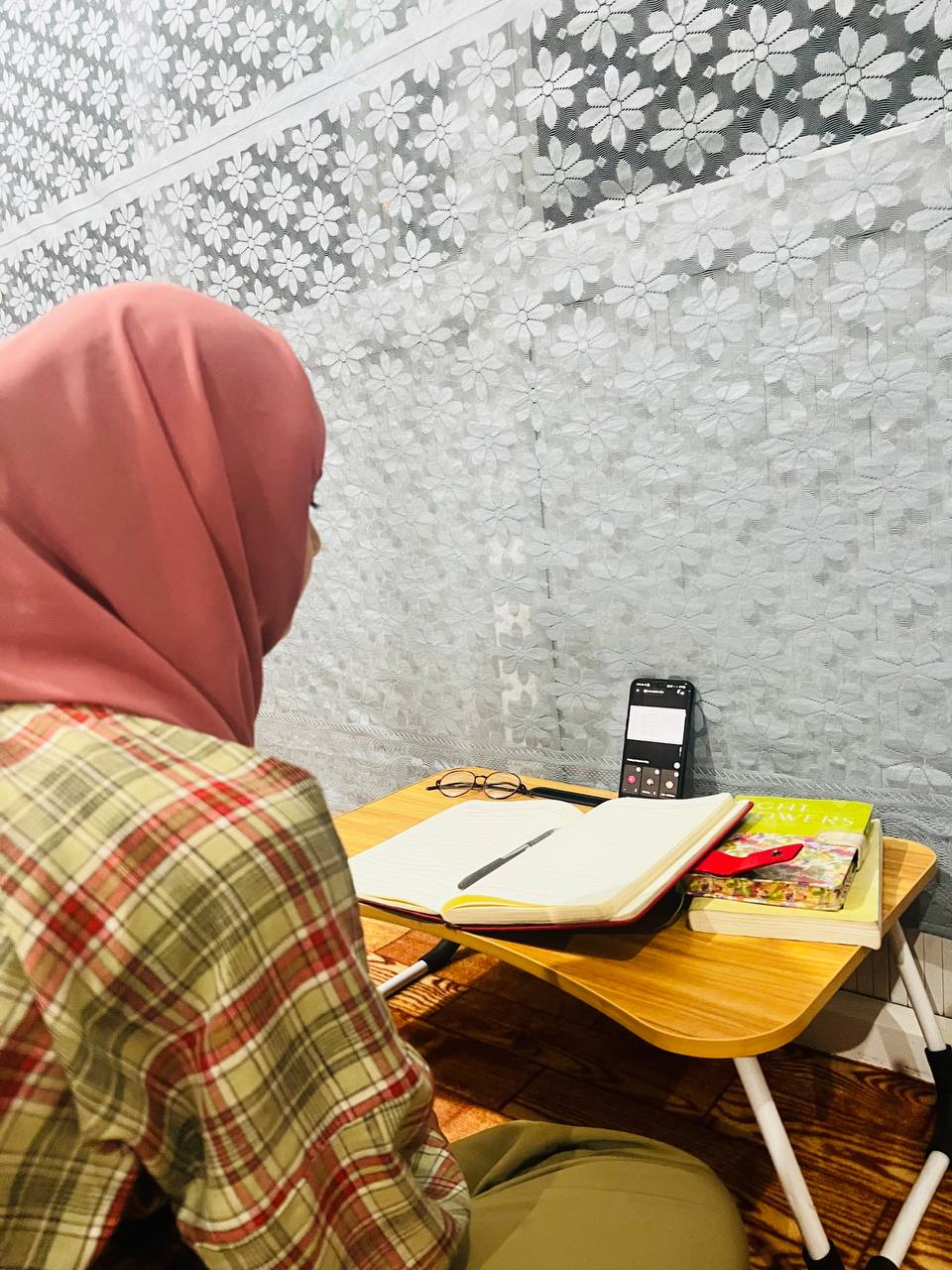 Strengthening Language Skills: SolaTeach’s Online English Grammar Classes